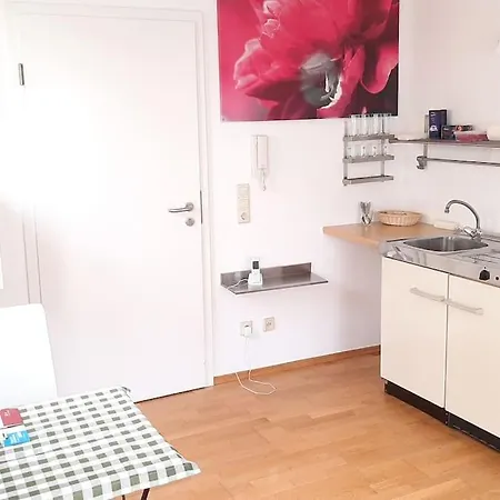 Familienfreundliche Am Park Apartment *